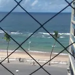 2/4 Farol Da Barra